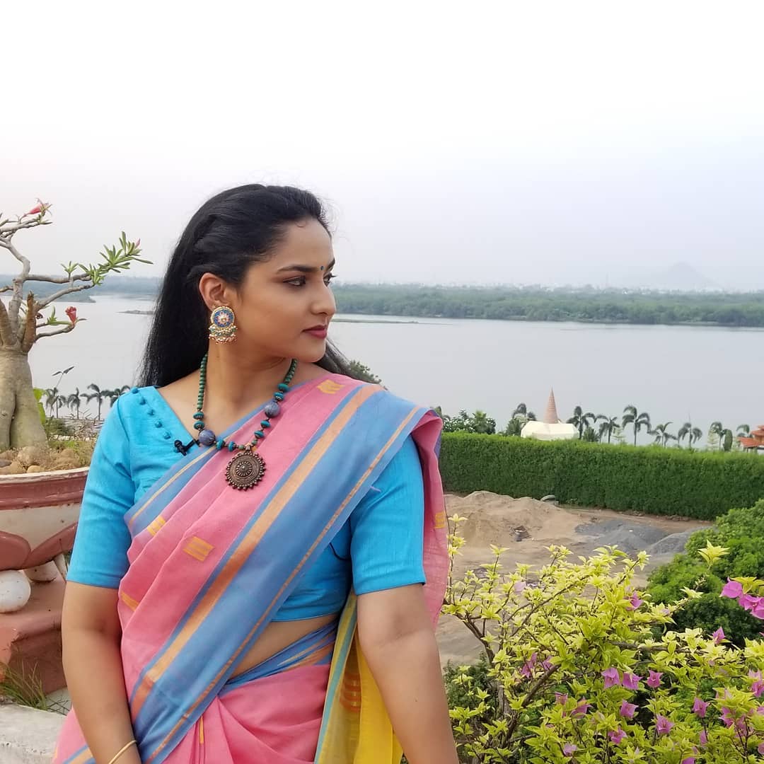 TELUGU TV ANCHOR KASI ANNAPURNA IMAGES IN PINK SAREE 19